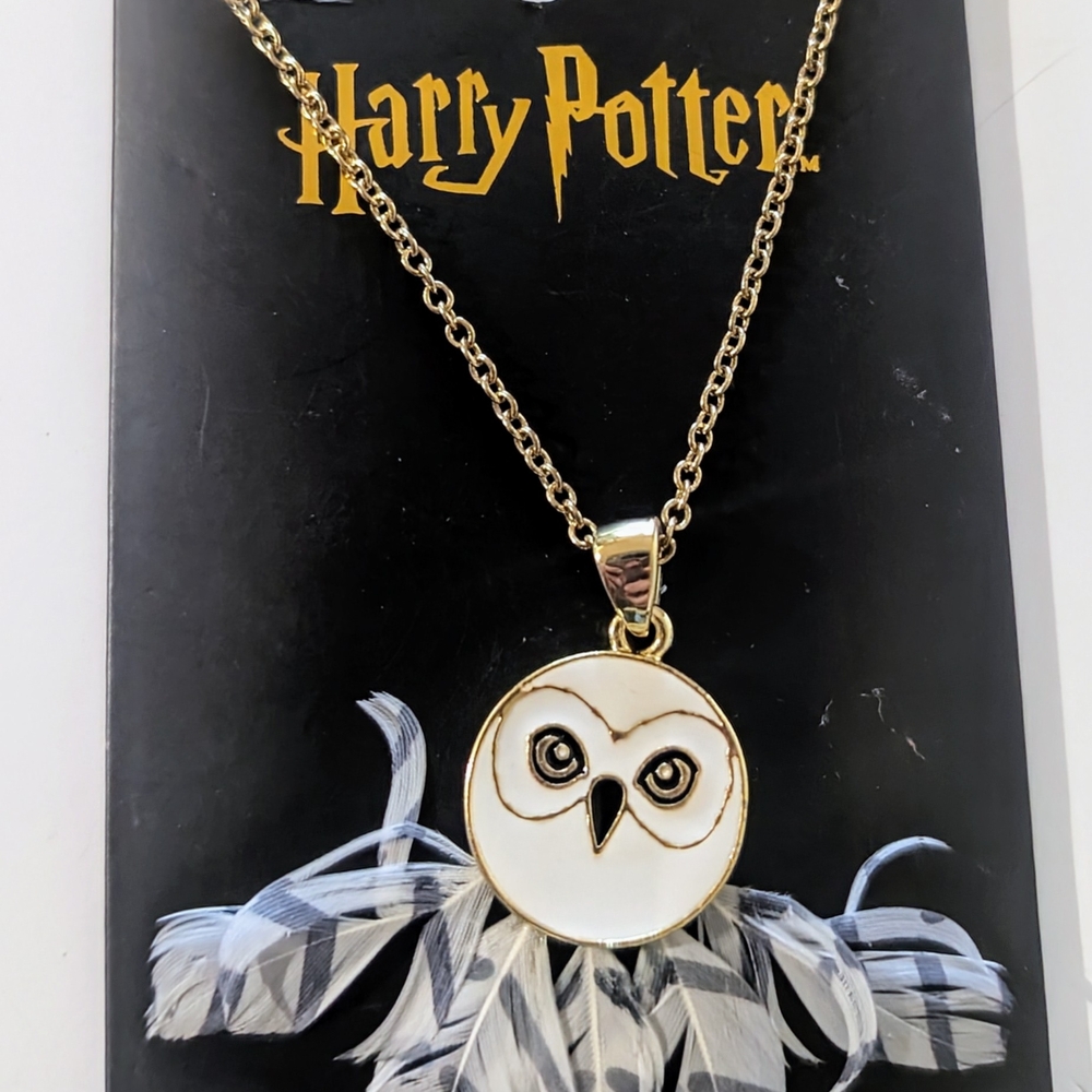 Bioworld Gold and White Hedwig Necklace